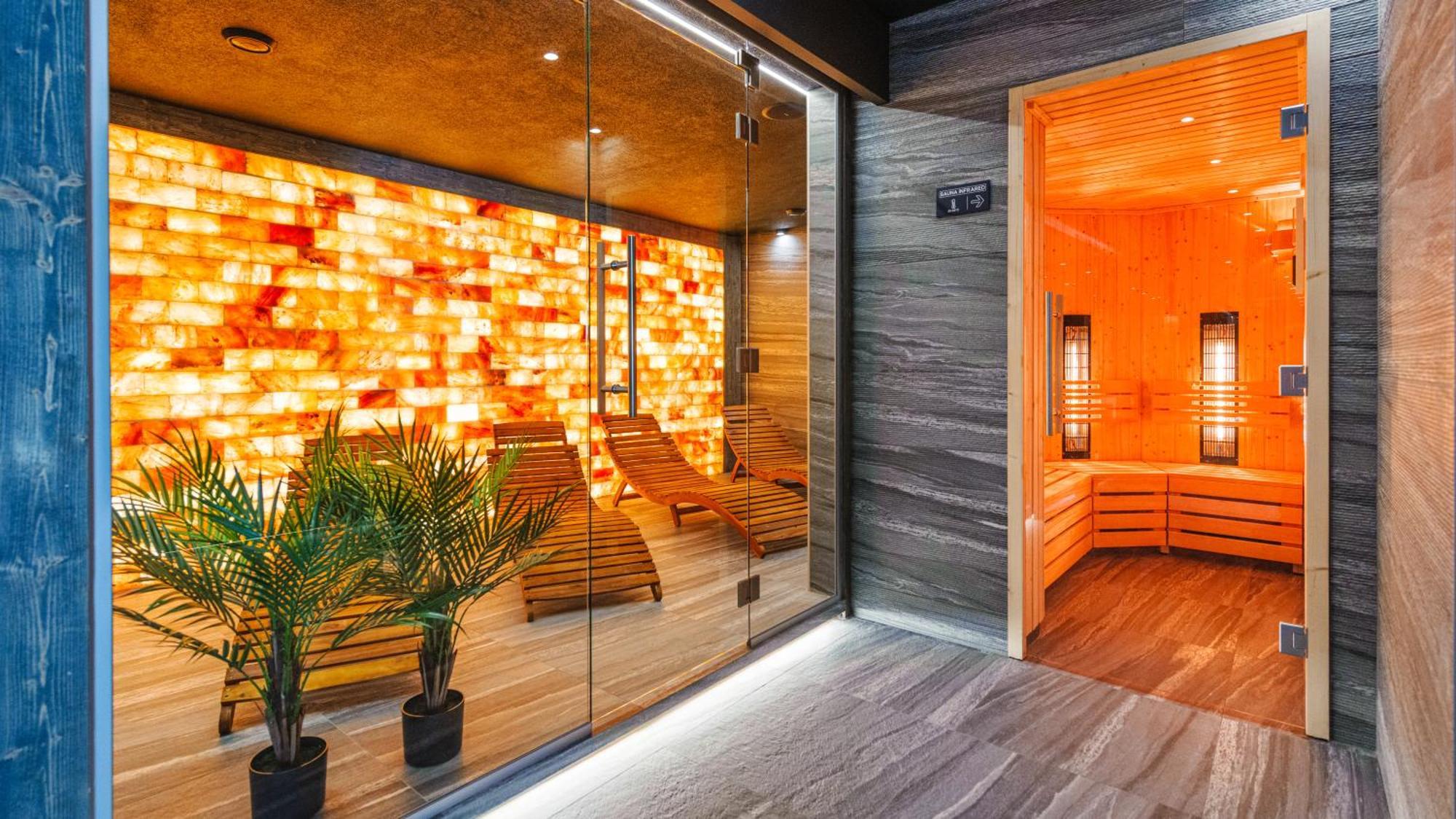 Blue Premium Pool Sauna Fitness Free كولوبرزيغ المظهر الخارجي الصورة