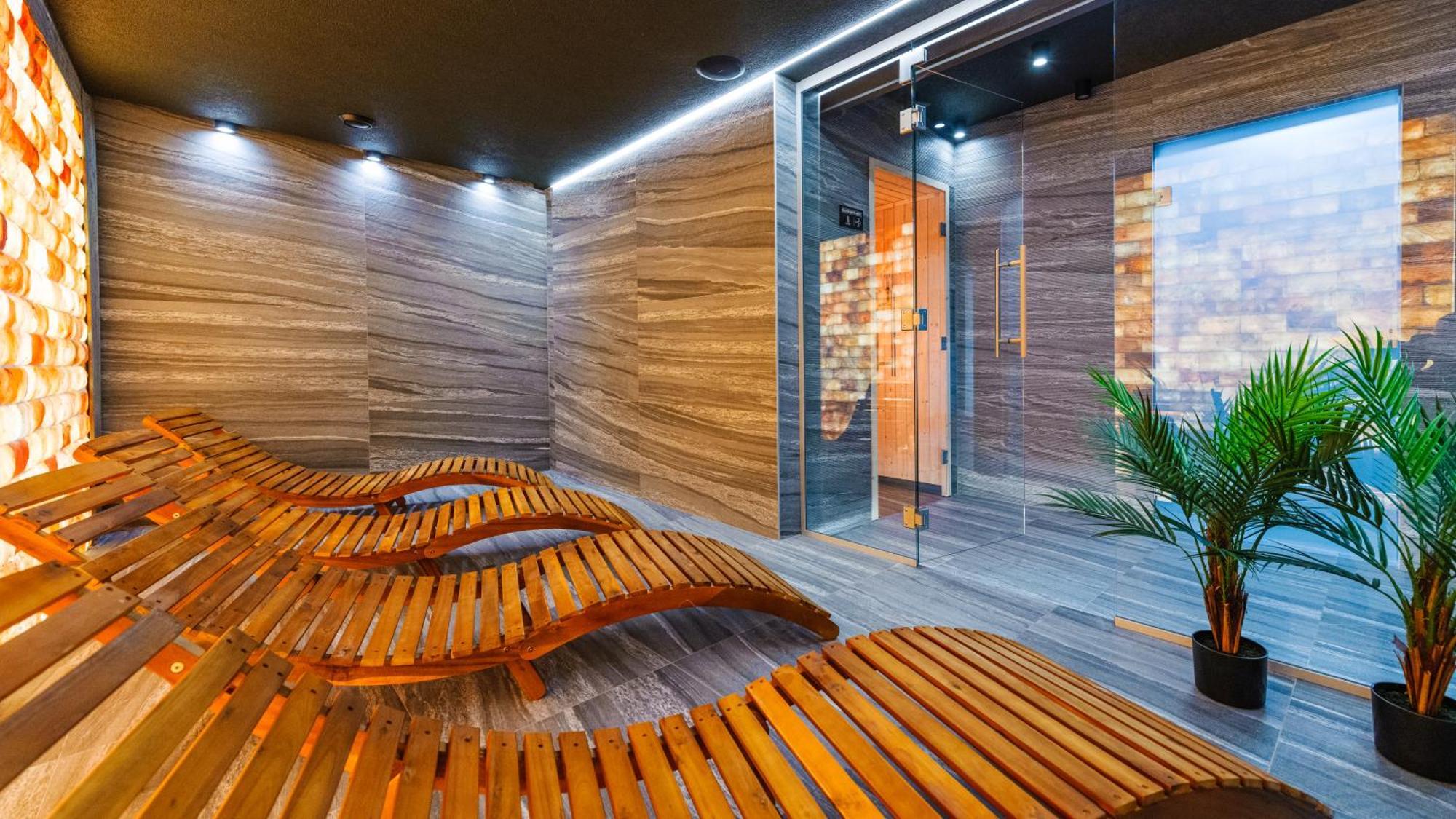 Blue Premium Pool Sauna Fitness Free كولوبرزيغ المظهر الخارجي الصورة